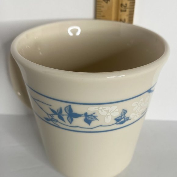 Coffee Cups Corelle Corning Ware First of Spring Blue White Floral Set of 2 Vtg - Picture 5 of 5